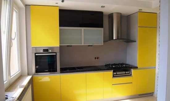 Желтый цвет в интерьере кухни
