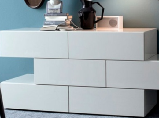 Комод в спальню