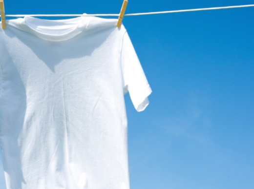 Как ухаживать за белой футболкой