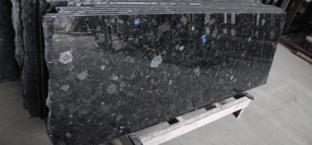 Почему гранит остается лучшим материалом